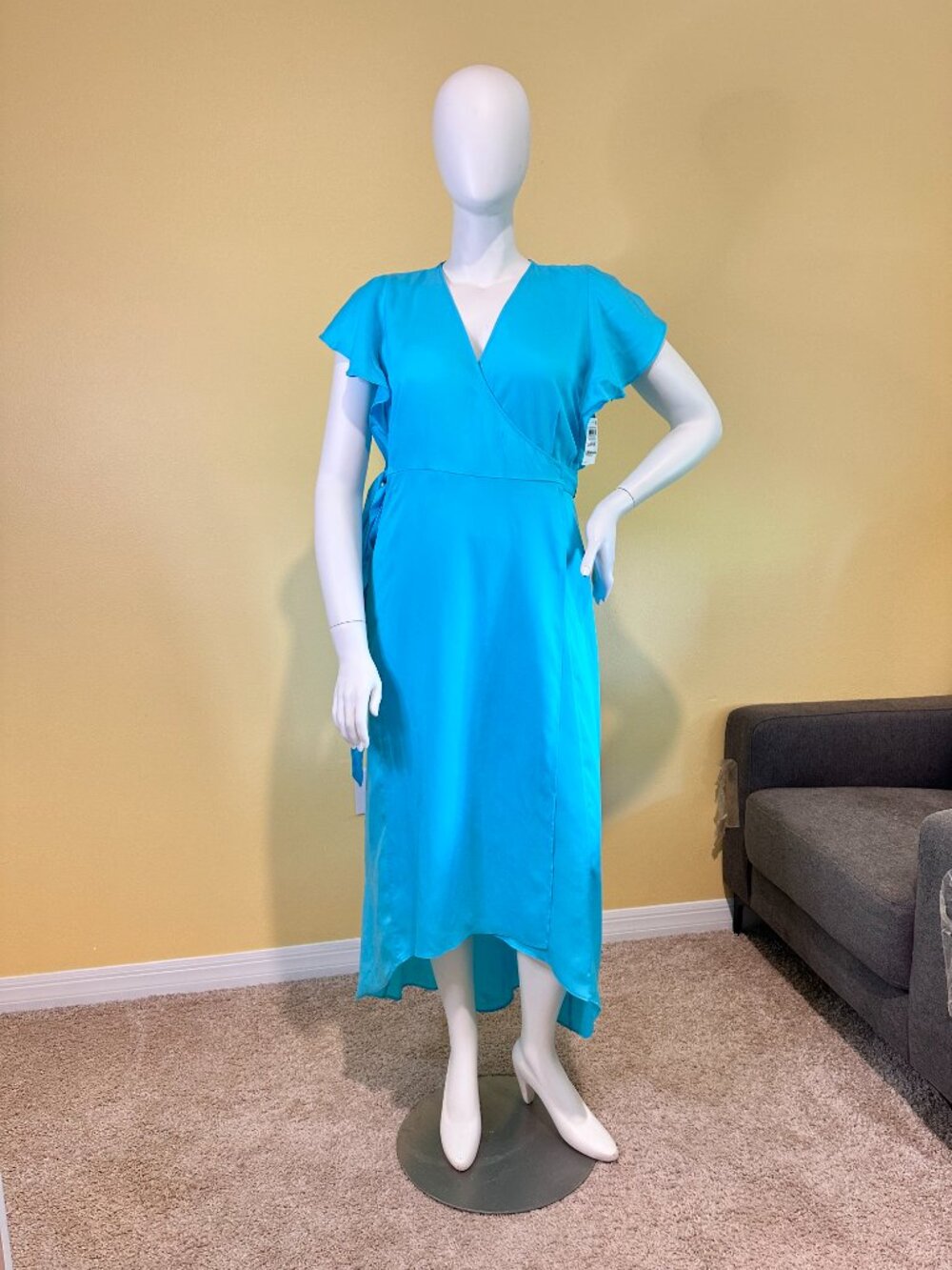 Charter Club Short Ruffle Sleeve V-Neck Wrap Midi Dress - Blue - size Large NWT